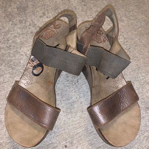 Women’s OTBT wedges